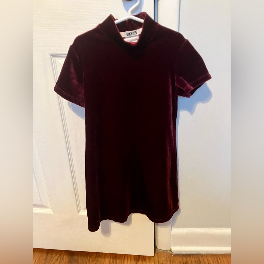 Hana Burgundy Velvet Short Sleeve Dress S